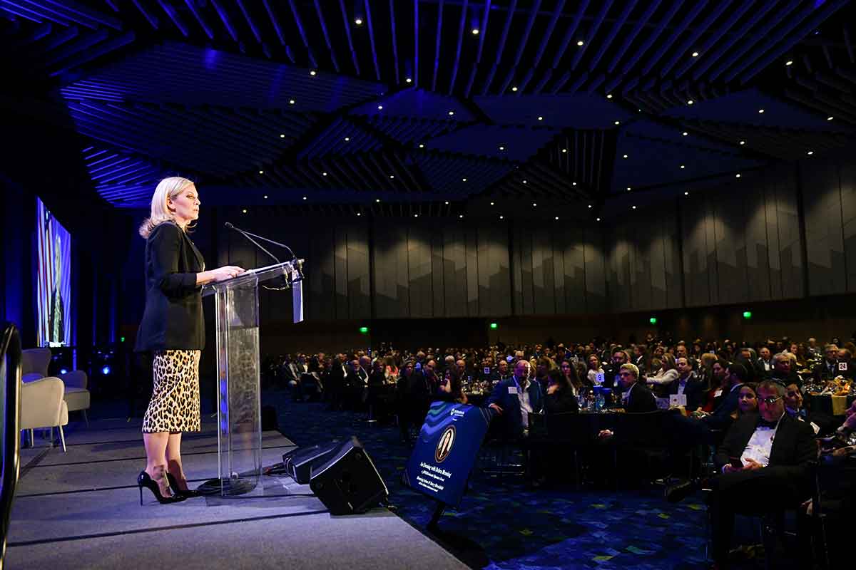 Tiffany Glucksman Appel speaks at JEWISHcolorado's Signature Event 2025