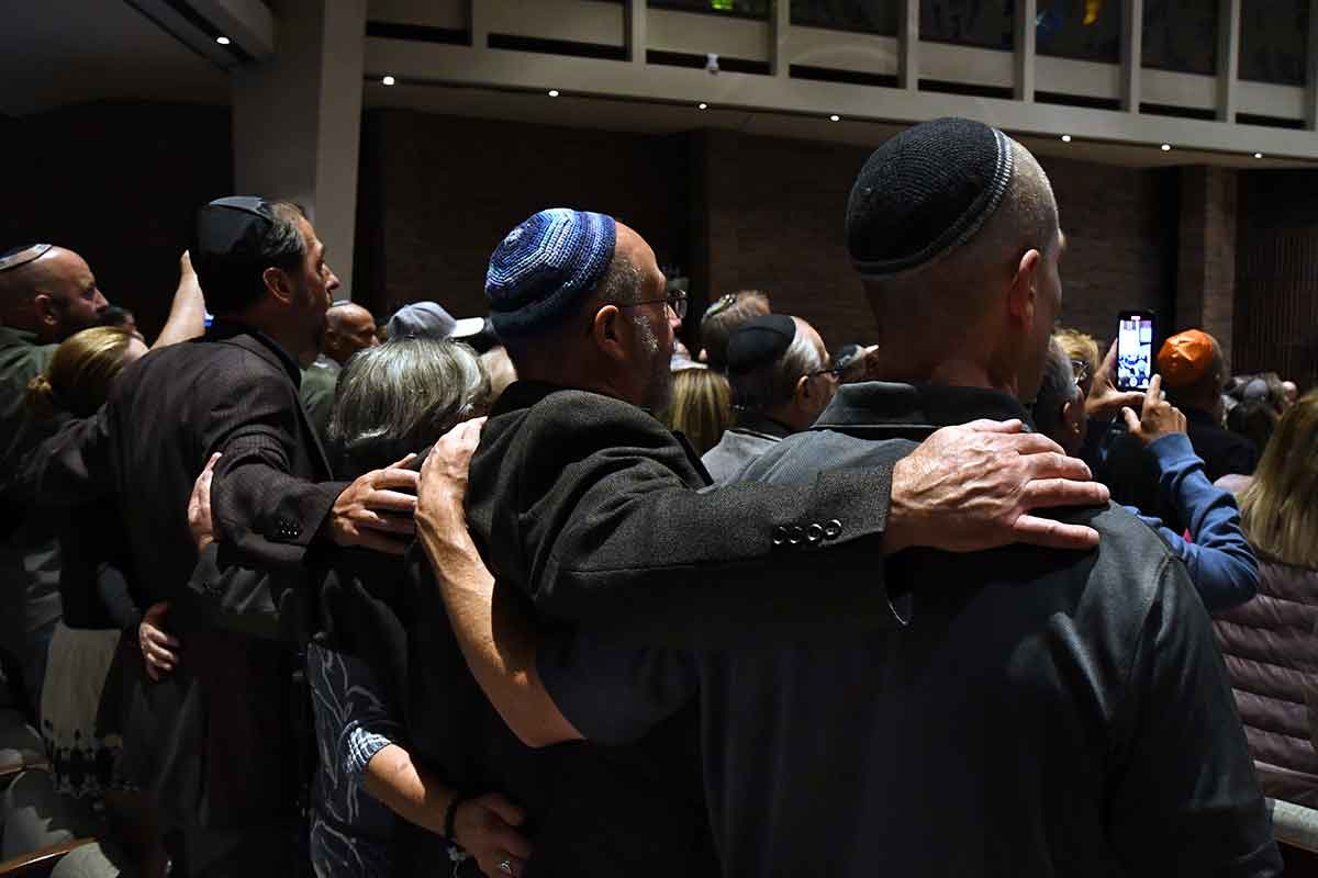 October 7th Community-Wide Pray for Peace Vigil