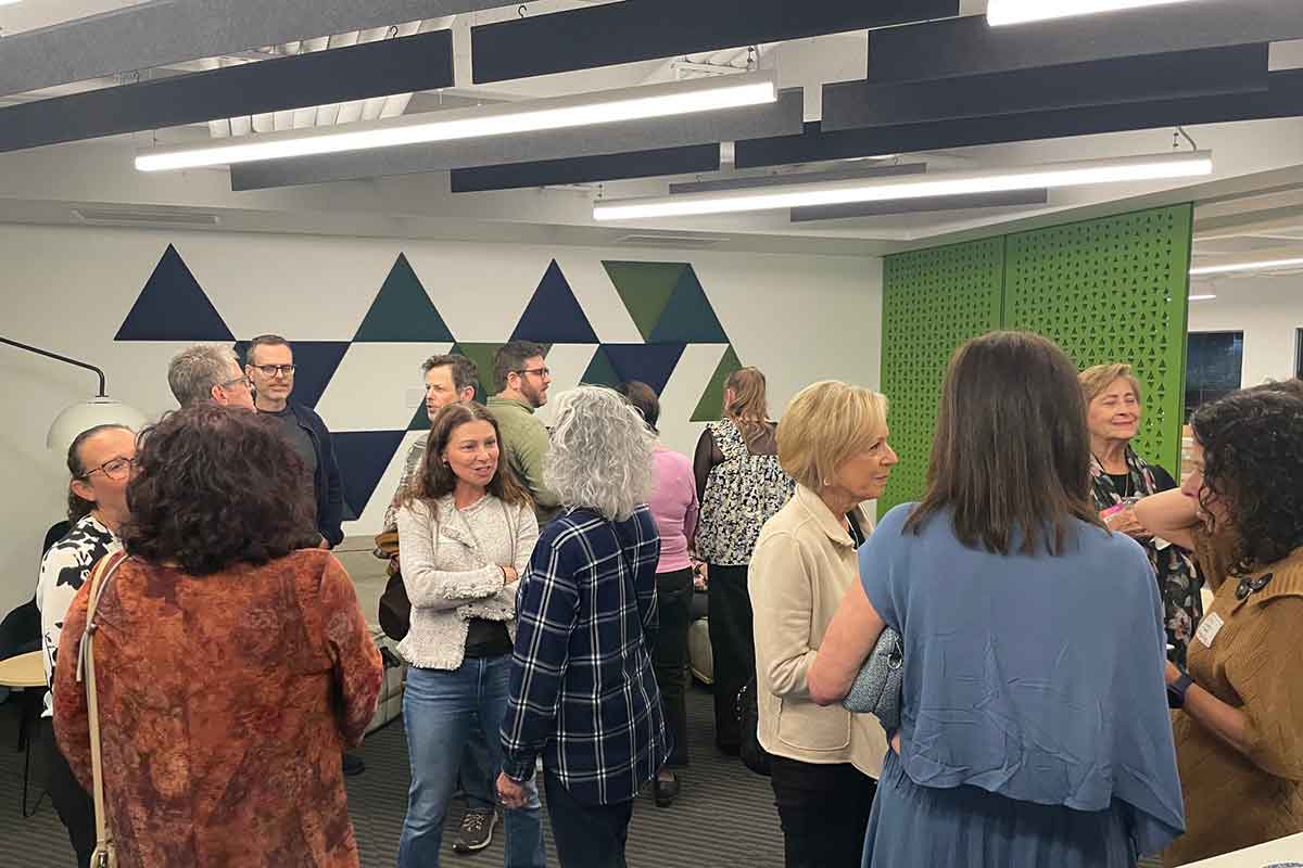 October Newcomers gathering at Jco