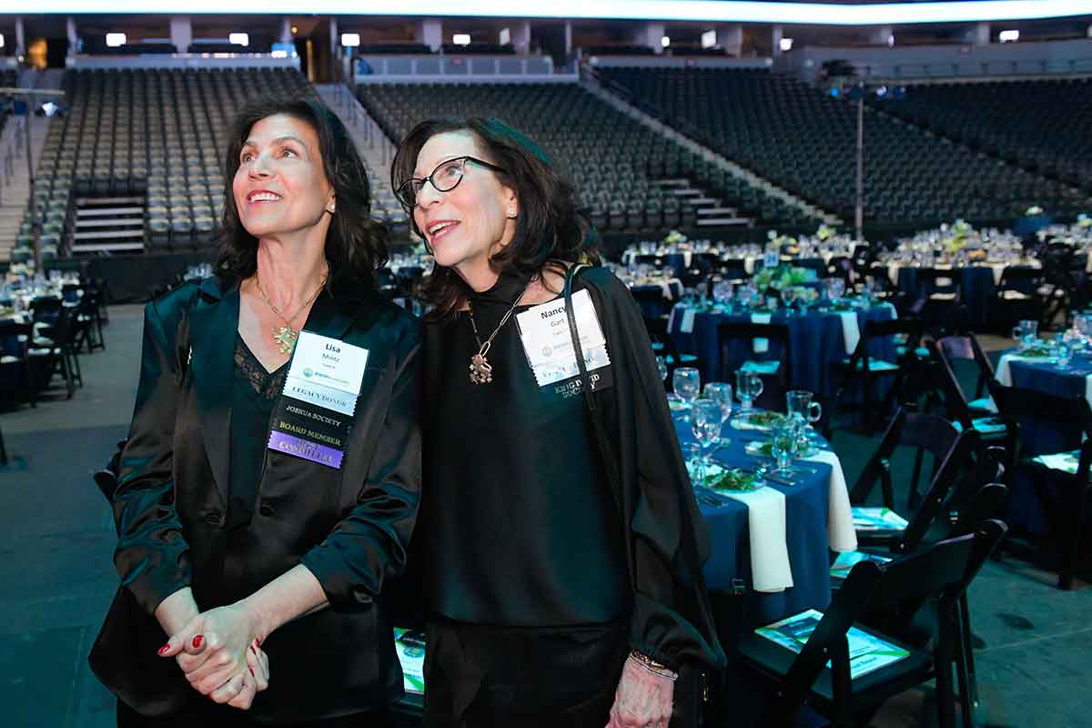 Lisa Mintz at 2023 Signature Event