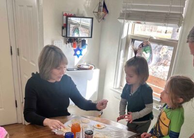 Hundreds gather thanks to PJ Library Get Together Grants