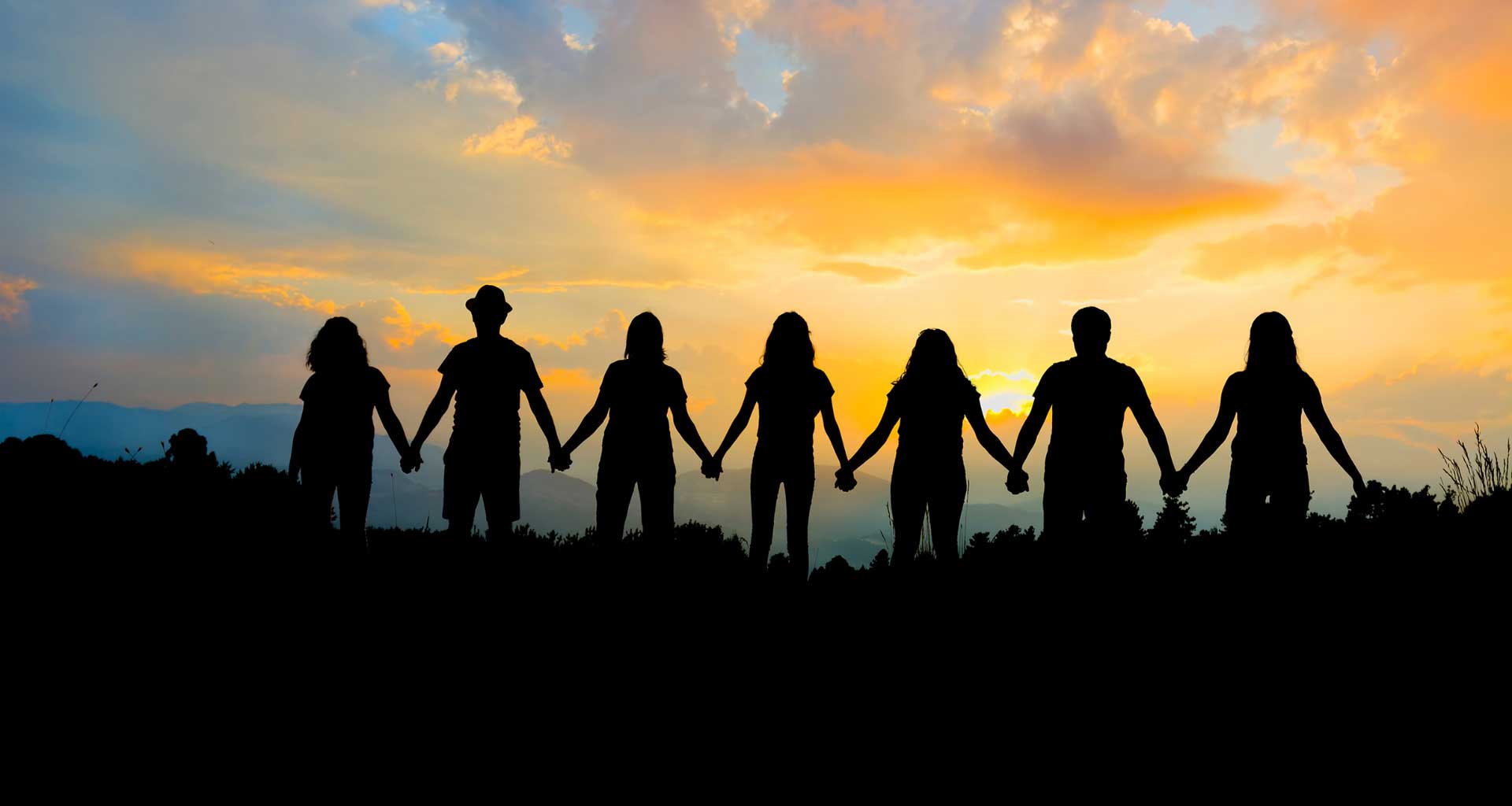 Shabbat Shalom: Many Hands Make Light Work